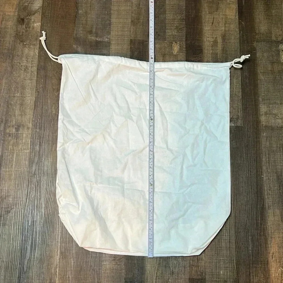 Away Luggage white Dust bag laundry or travel bag 20x23 vacation drawstrings Y2K - Picture 4 of 5